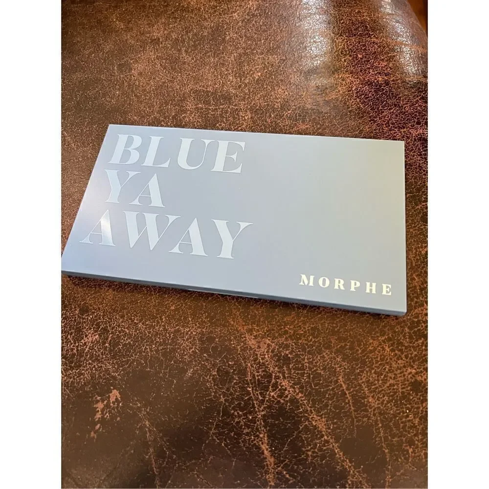 Morphe 18A Blue Ya Away Artistry Palette
